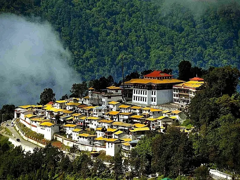 Tawang Kaziranga Shillong Tour Package: image #1